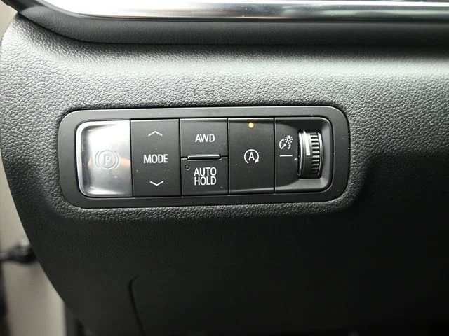 Used 2026 Gray GMC Elevation image 19