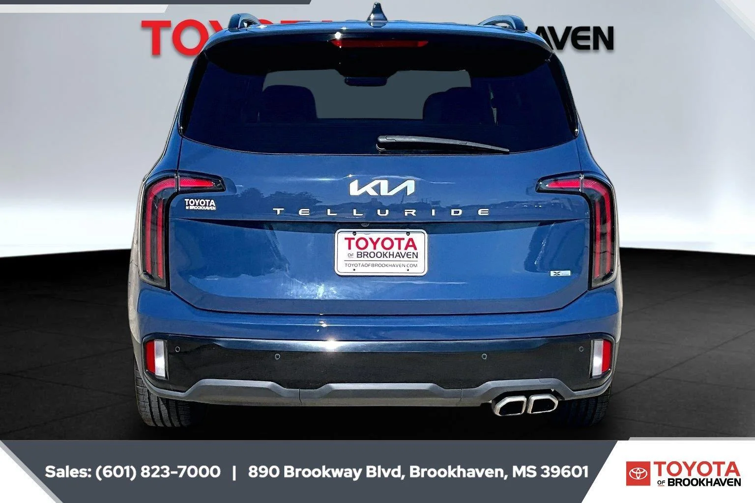 Used 2024 Midnight Lake Blue Kia SX X-Line image 4
