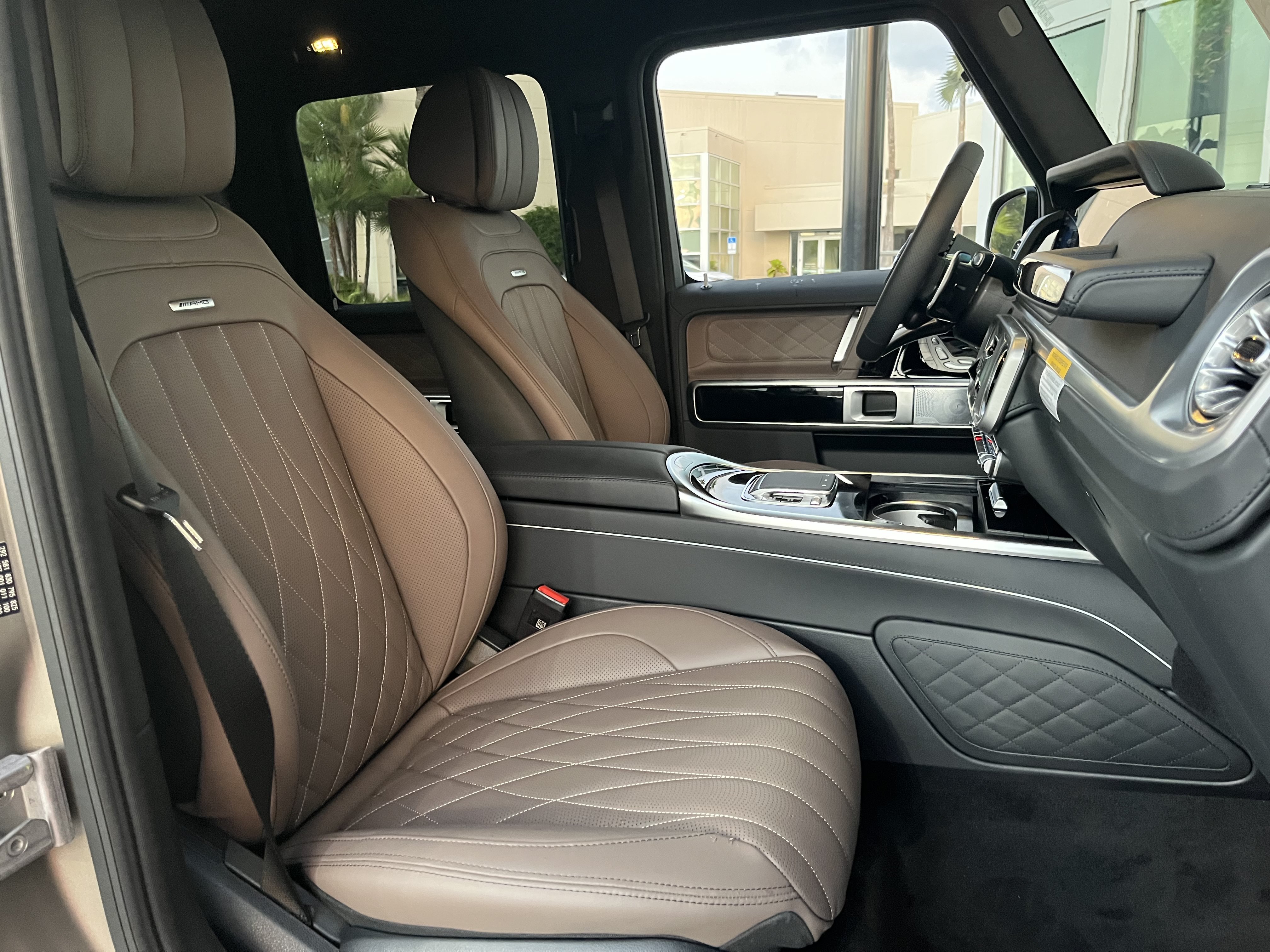 New 2027 MANUFAKTUR Sintered Bronze Magno Mercedes-Benz AMG® G 63 image 22
