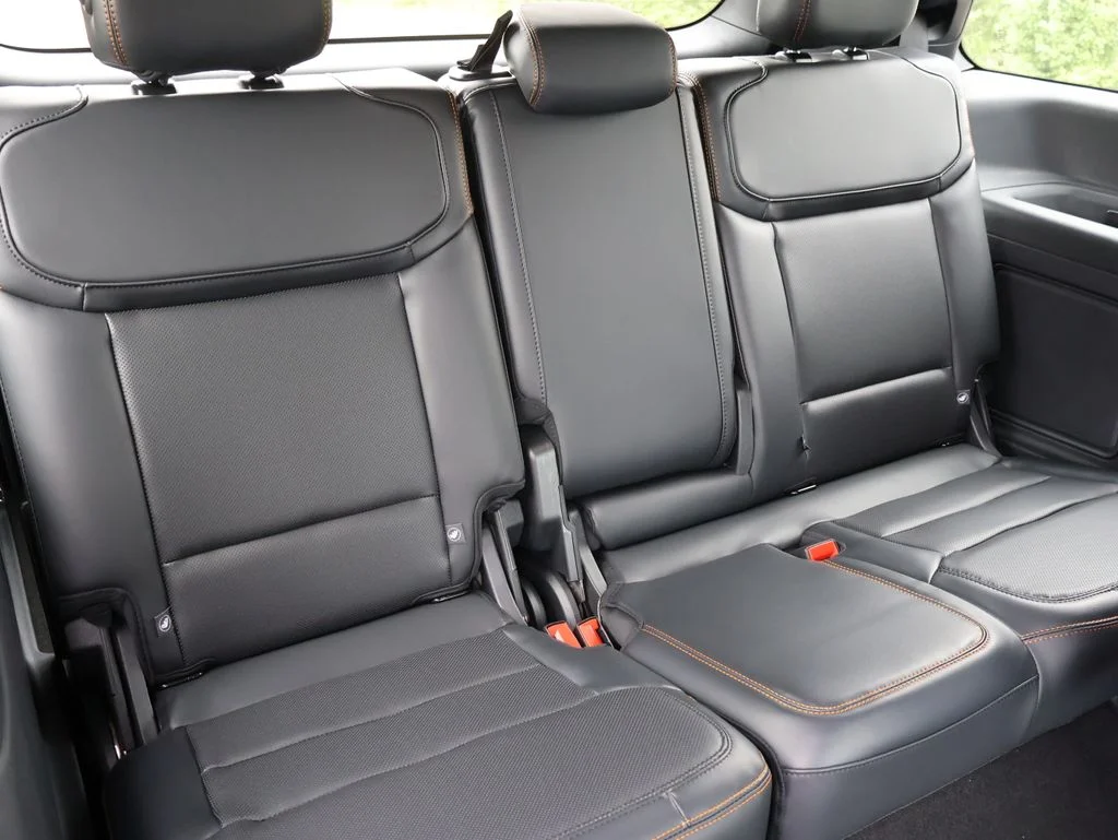 New 2026 Agate Black Metallic Ford Tremor® image 14