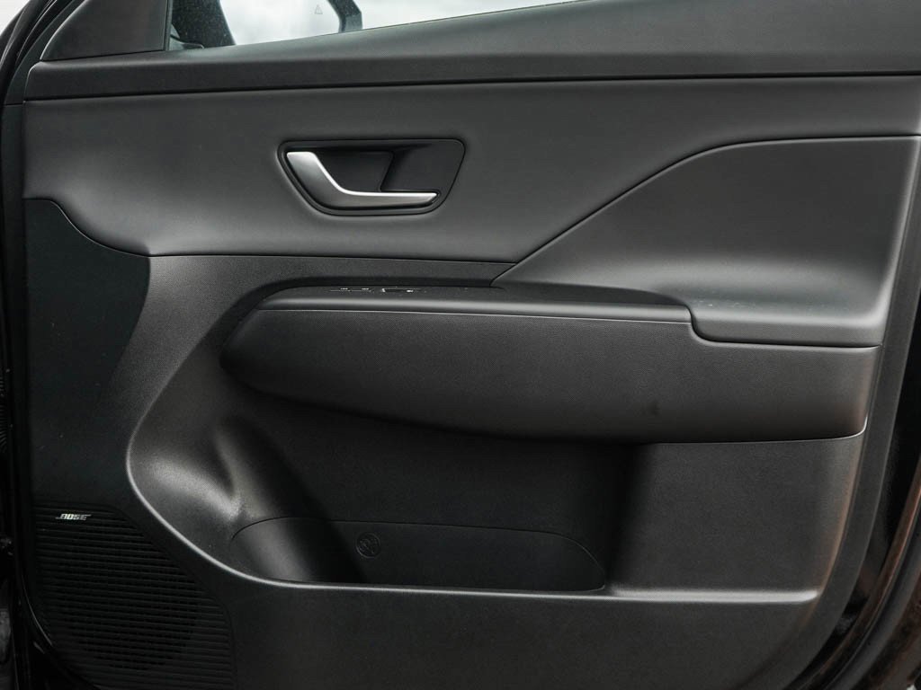 New 2026 Abyss Black Pearl Hyundai Limited *Ltd Avail* AWD image 10