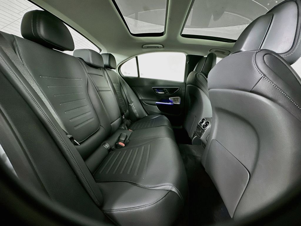 New 2026 MANUFAKTUR Alpine Grey Mercedes-Benz C 300 image 28