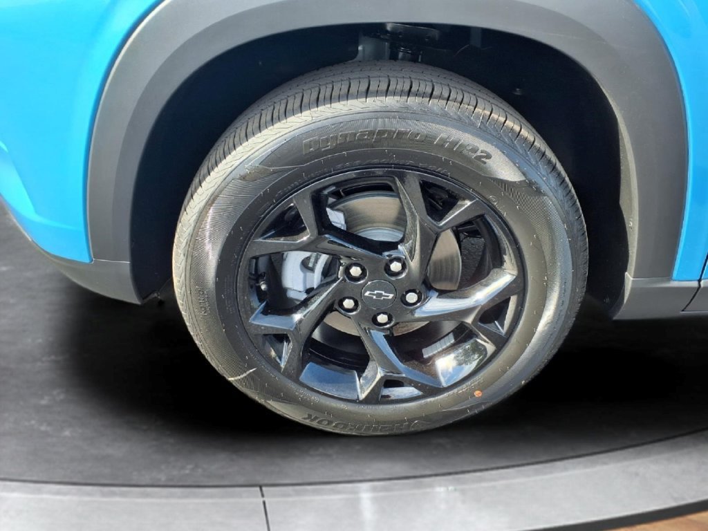 2026 Chevrolet Trax LT - Photo 8