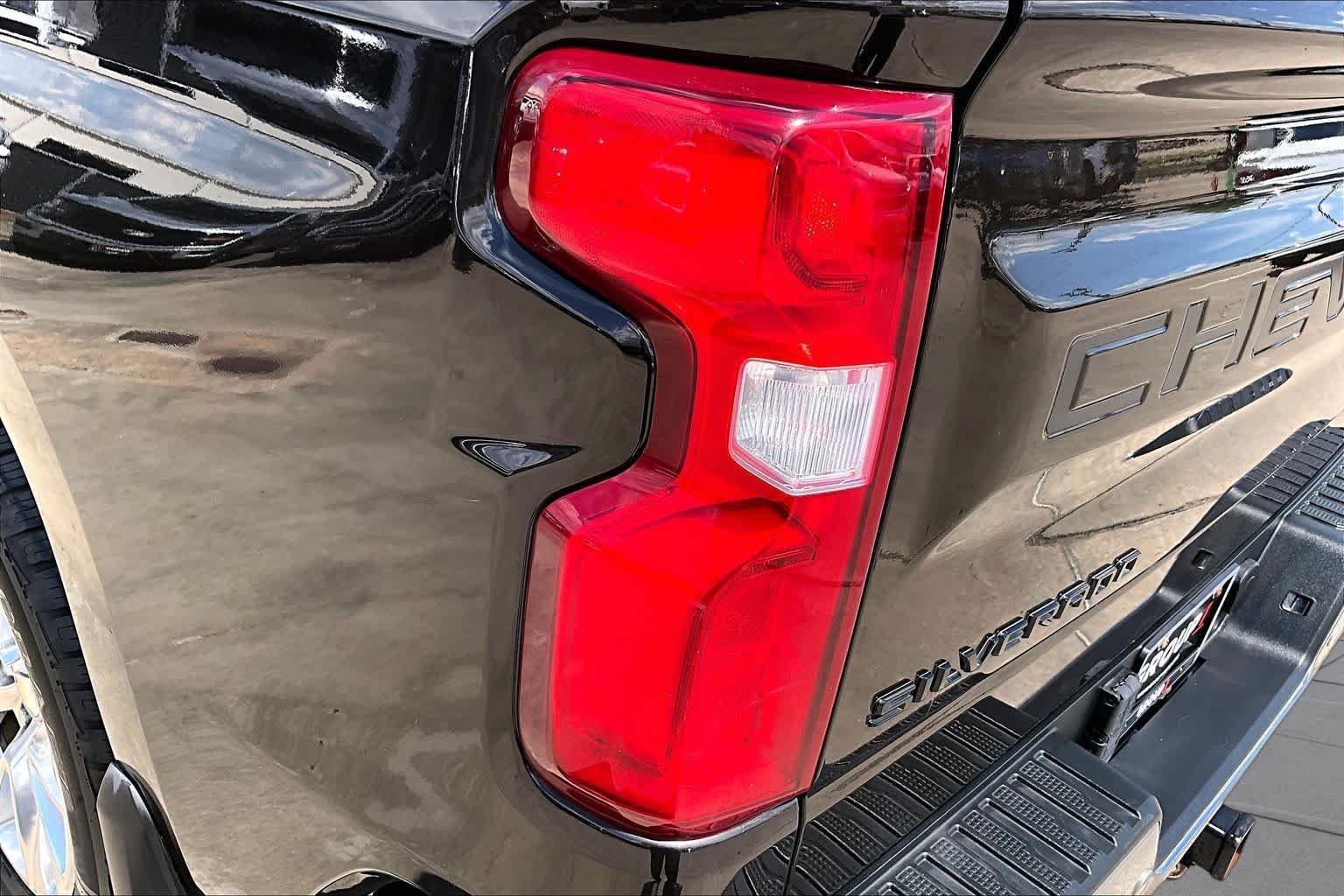 Used 2020 Havana Brown Metallic Chevrolet LTZ image 29