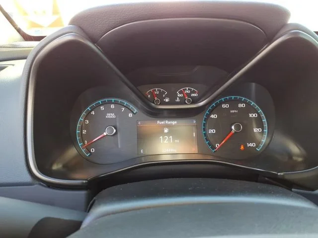 Used 2022 SUMMIT WHITE Chevrolet 2WD Z71 image 16