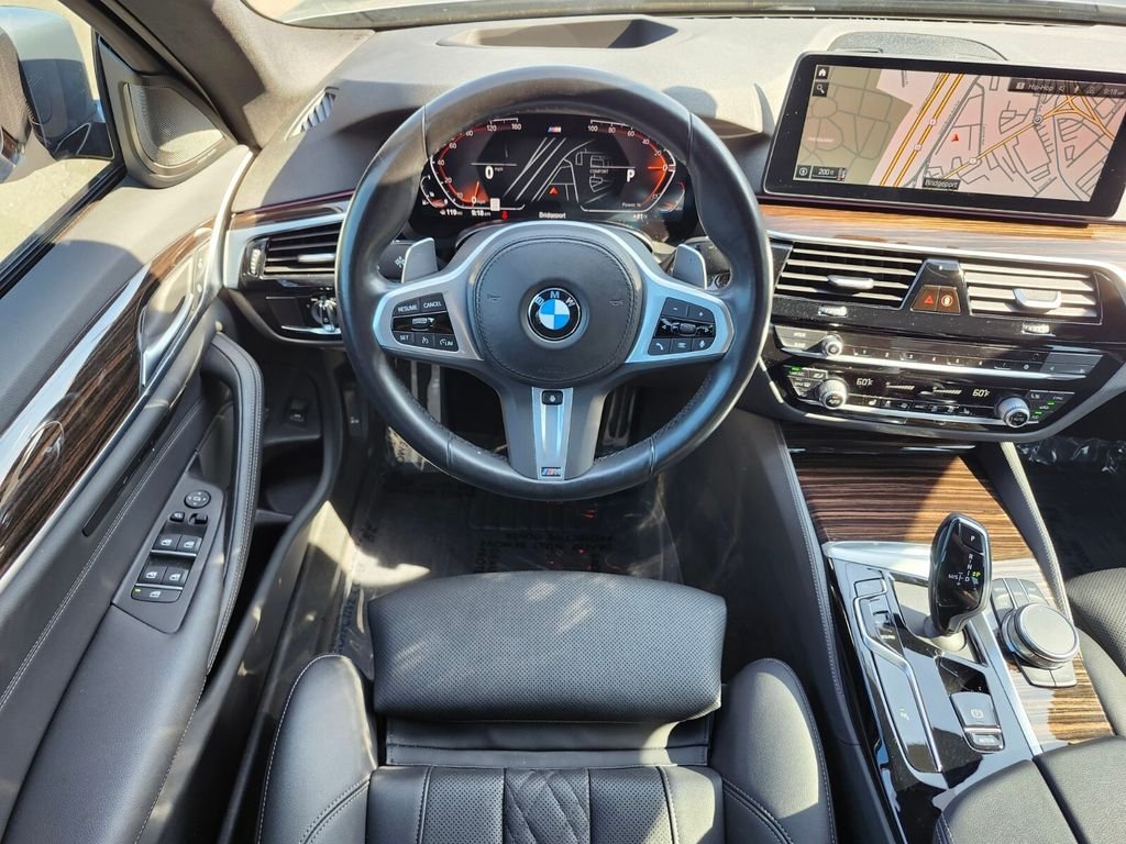 Used 2023 Gray BMW 540i xDrive image 14