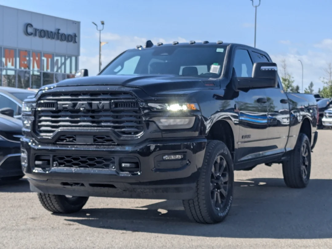 New 2026 Black RAM Rebel - - 6.7L HO Diesel - Level 1 Pkg w/ Vent Seats - 5th Wheel/Gooseneck Prep & More! image 4