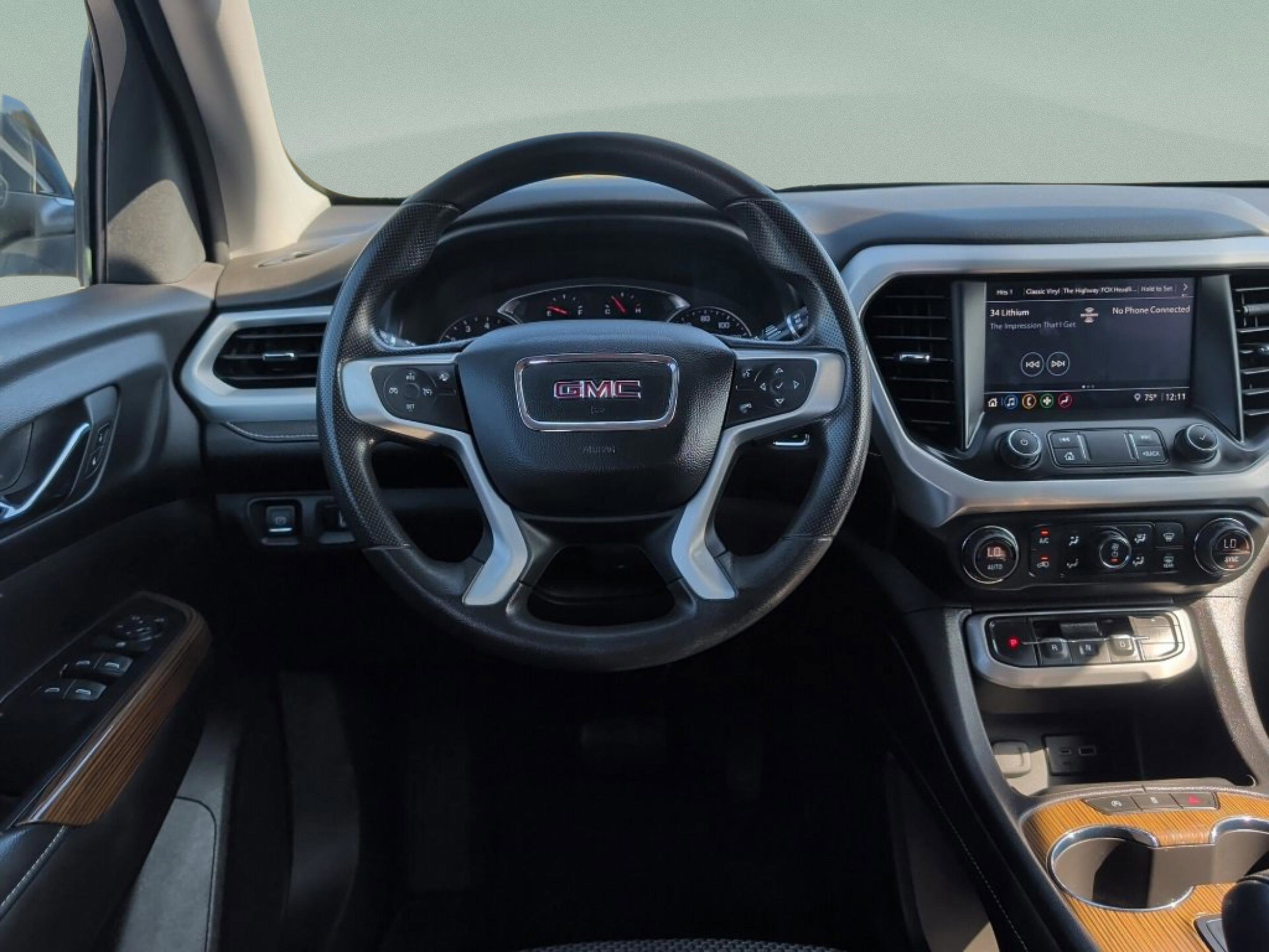 2023 GMC Acadia SLE - Photo 31