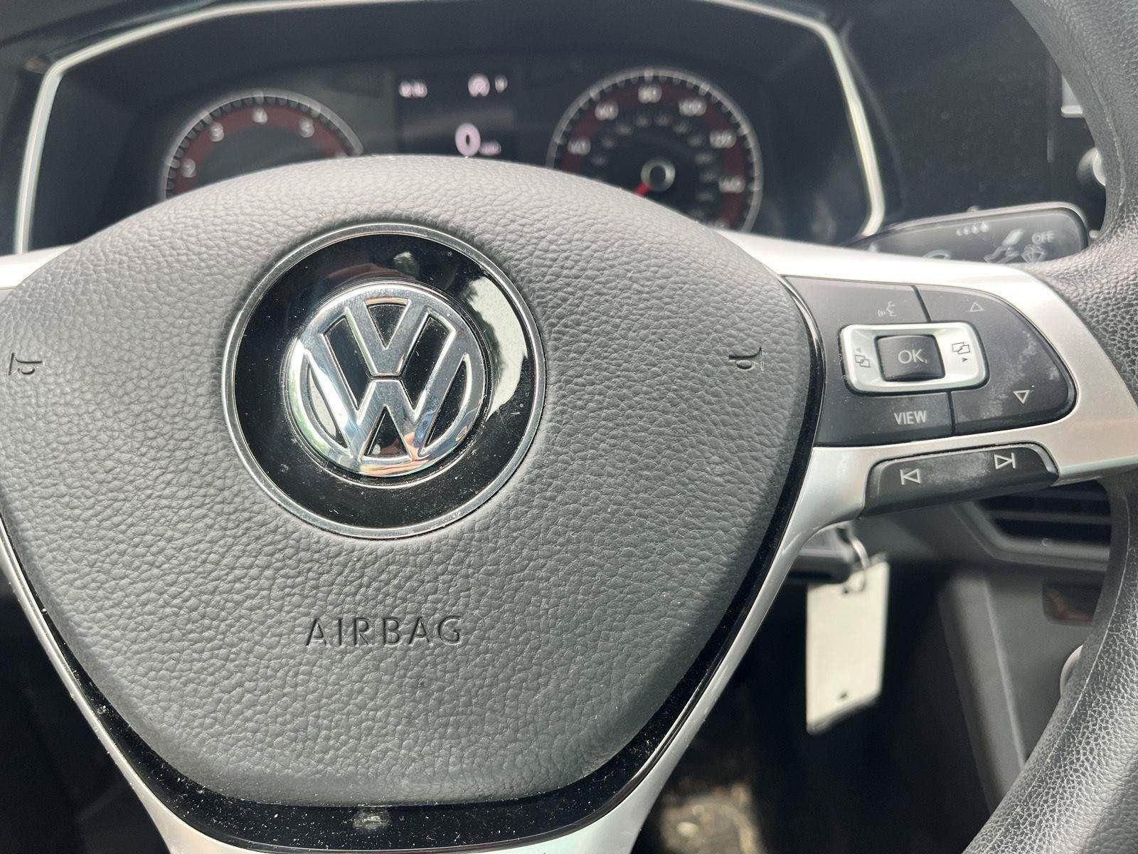Used 2019 Platinum Gray Metallic Volkswagen S image 25