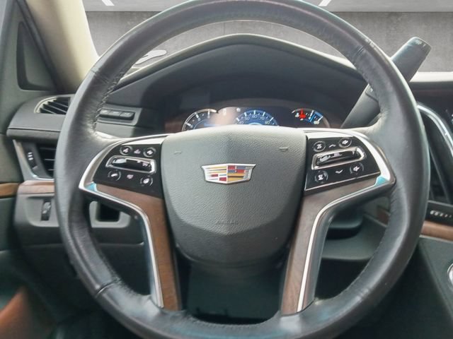 Used 2017 CRYSTAL WHITE TRICOAT Cadillac Premium Luxury image 21
