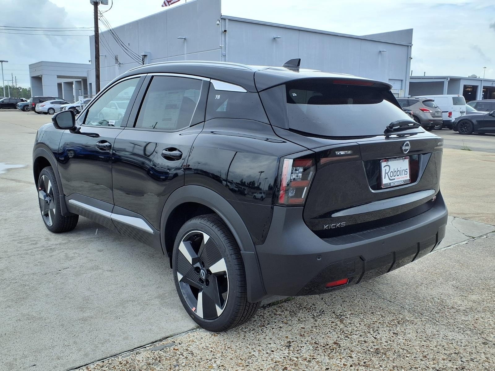 2026 Nissan Kicks SR Black at Robbins Nissan