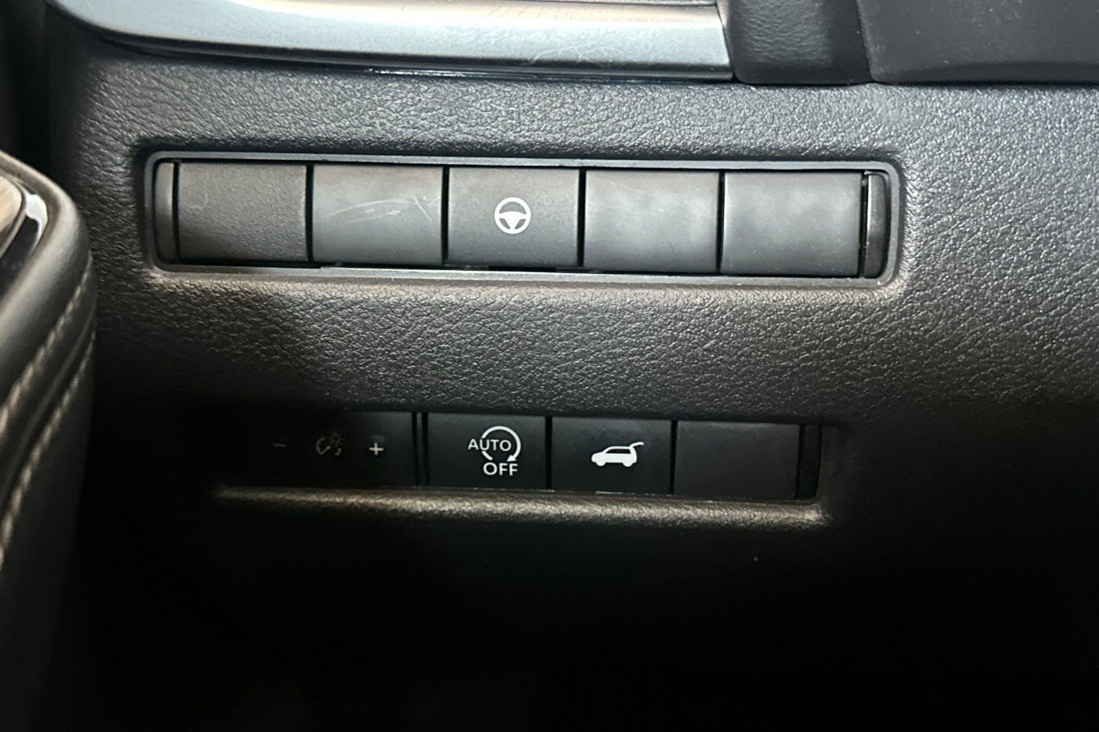 Used 2024 Blue Nissan SV image 30