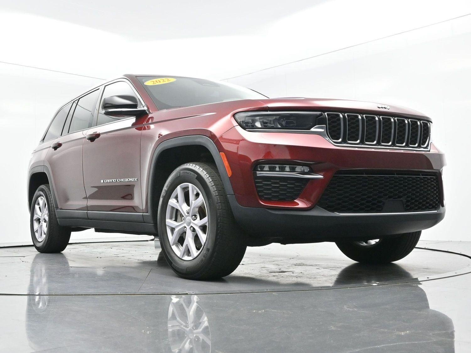 Used 2022 Red Jeep Limited image 48