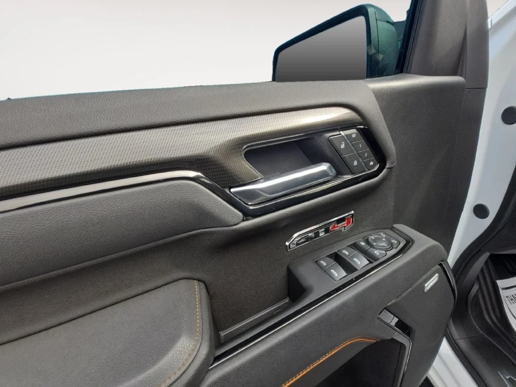 2025 GMC Sierra 1500 AT4 - Photo 14