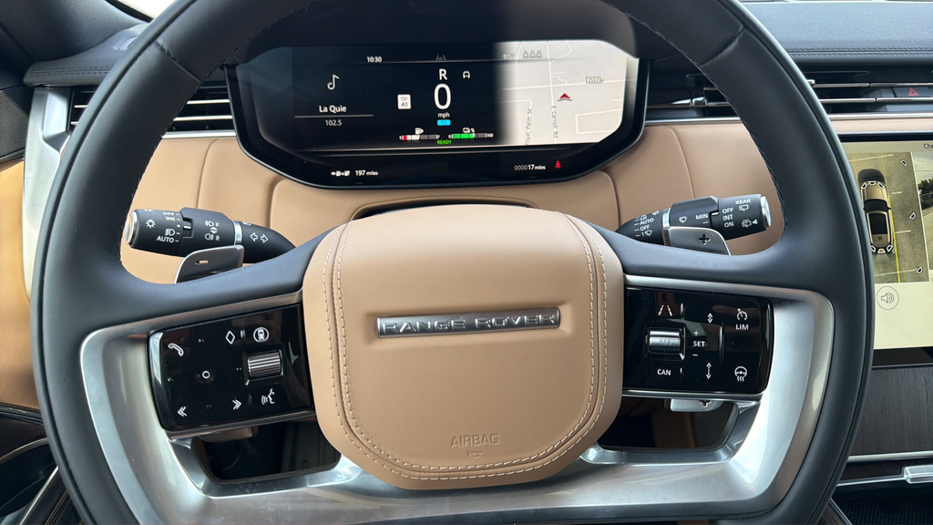 New 2026 Fuji White Land Rover SE image 25