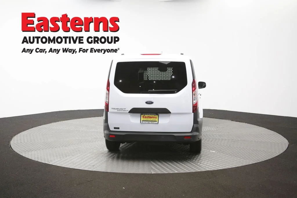 Used 2019 White Ford XL image 36