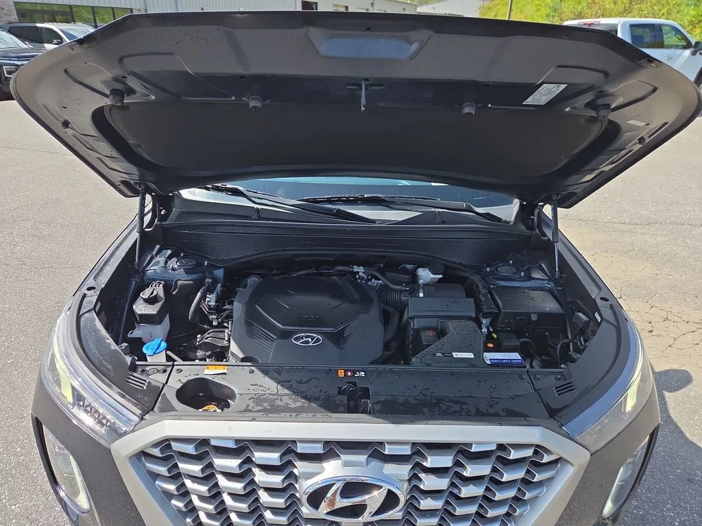 Used 2021 White Hyundai SEL image 23