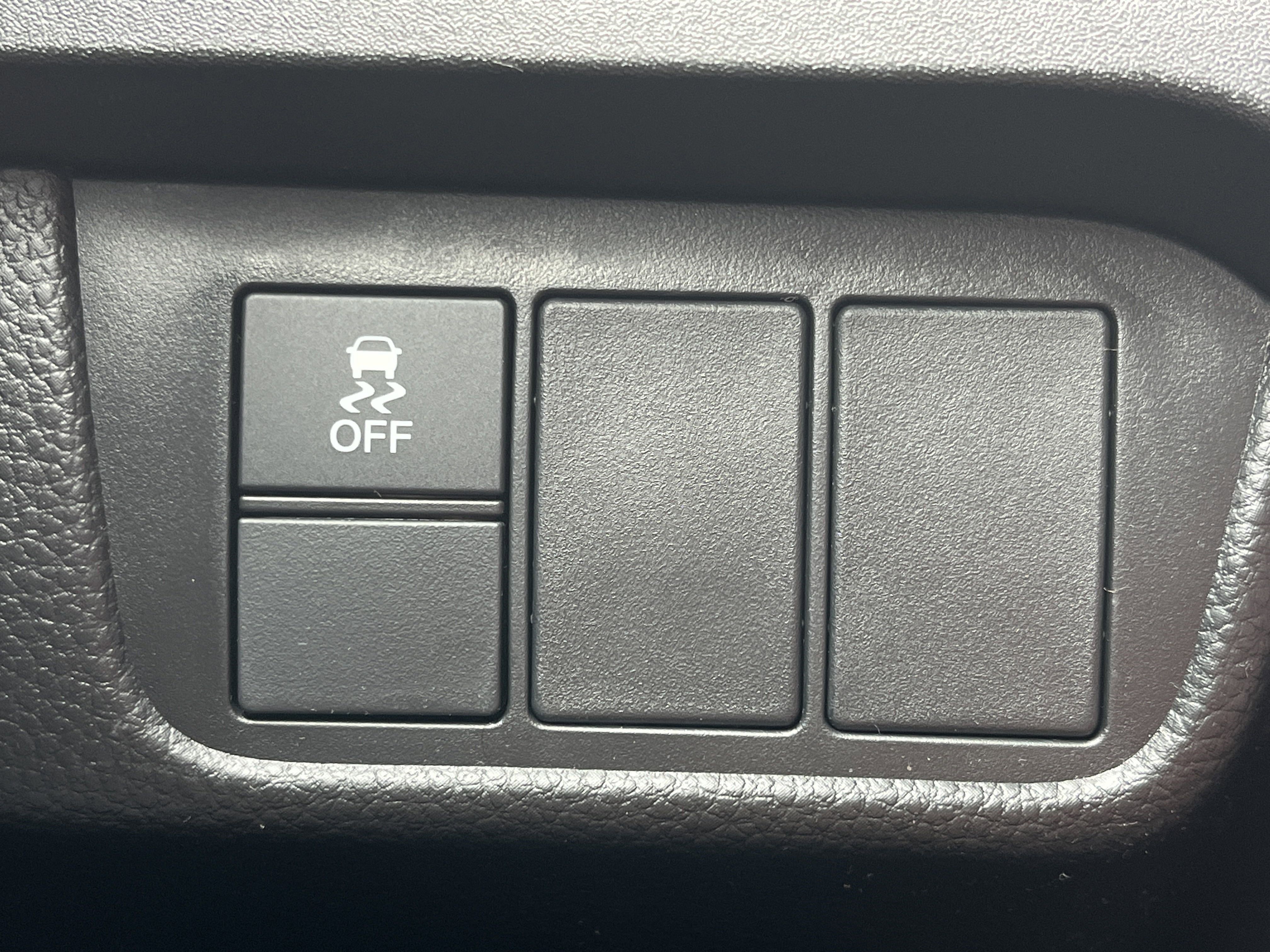 2025 Honda CR-V Sport - Photo 14