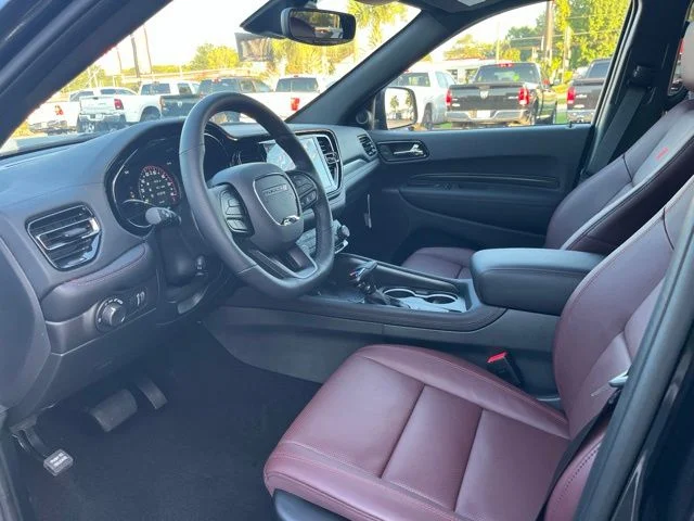 New 2027 Pitch-Black Exterior Paint Dodge GT image 6