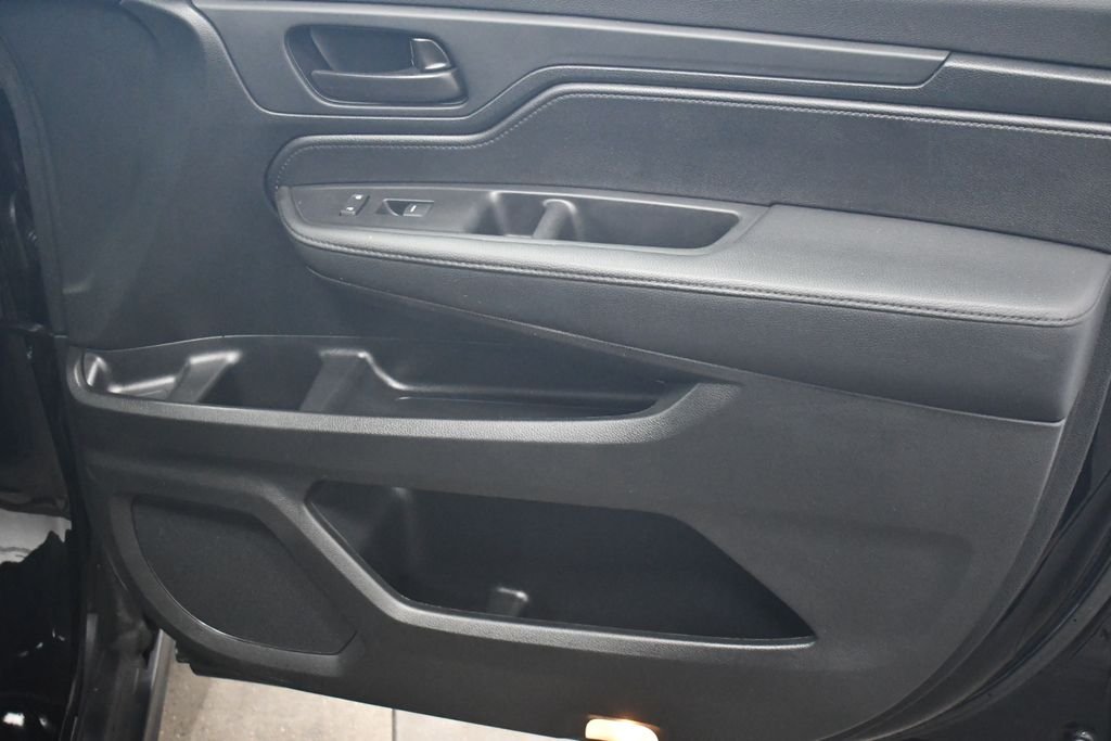 2023 Honda Odyssey EX-L - Photo 32