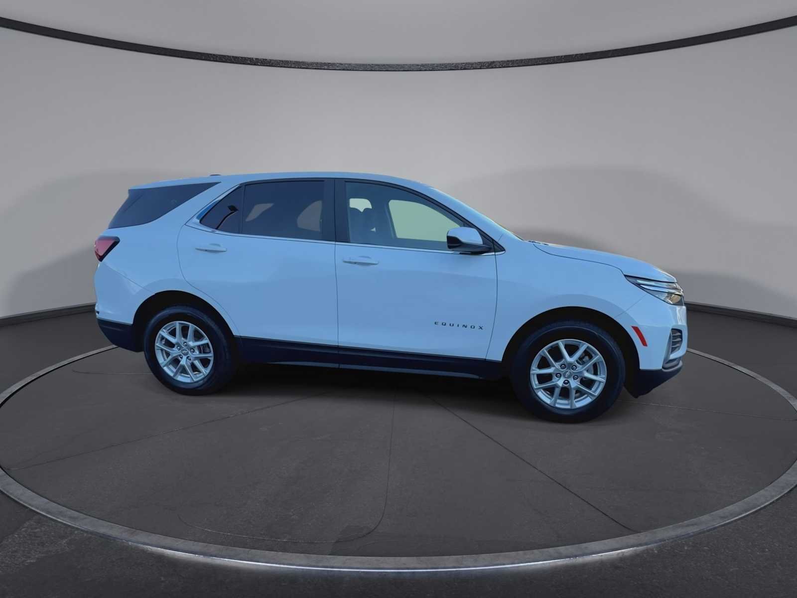Used 2023 Summit White Chevrolet LT image 9