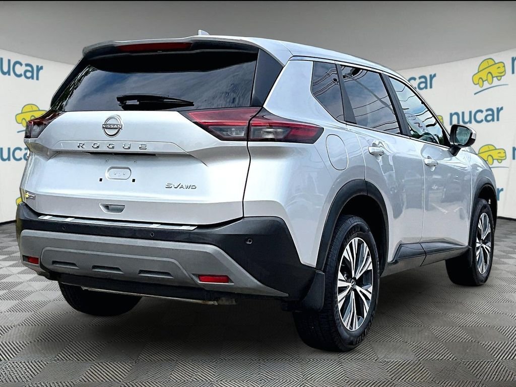Used 2023 Silver Nissan SV image 6