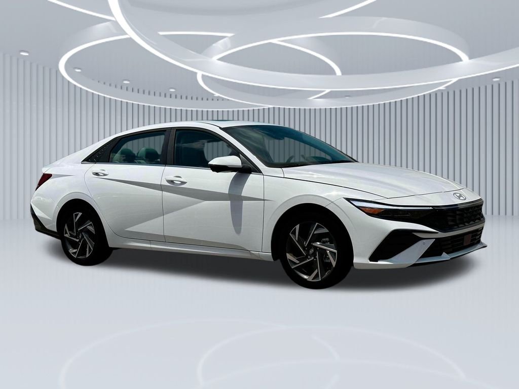 New 2025 White Hyundai Limited image 29