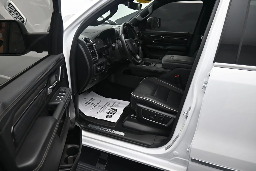 Used 2025 White Ram Limited image 14