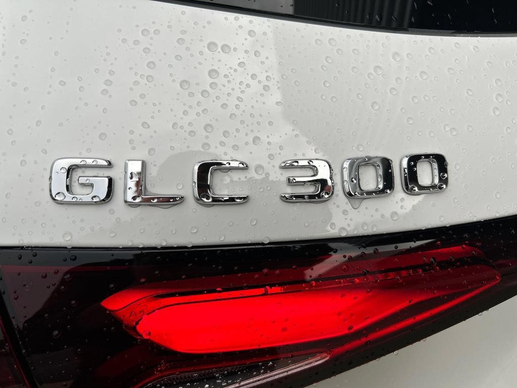 New 2027 Polar White Mercedes-Benz GLC 300 image 65