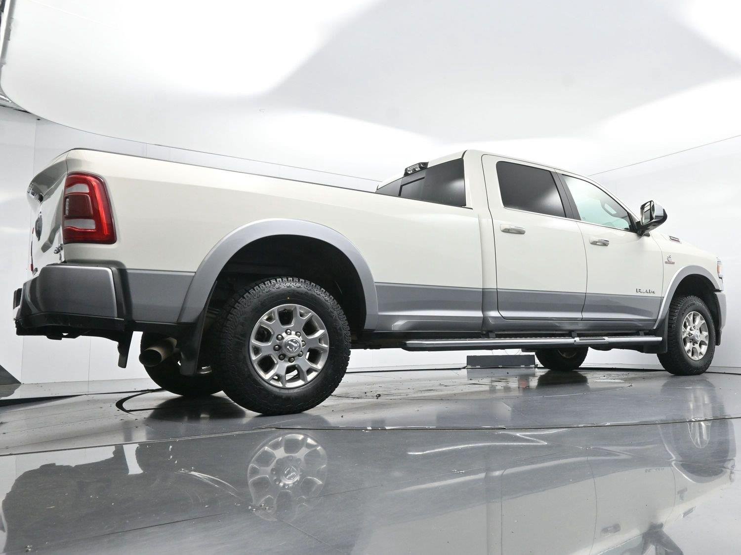 Used 2021 Pearl White Ram Laramie image 54