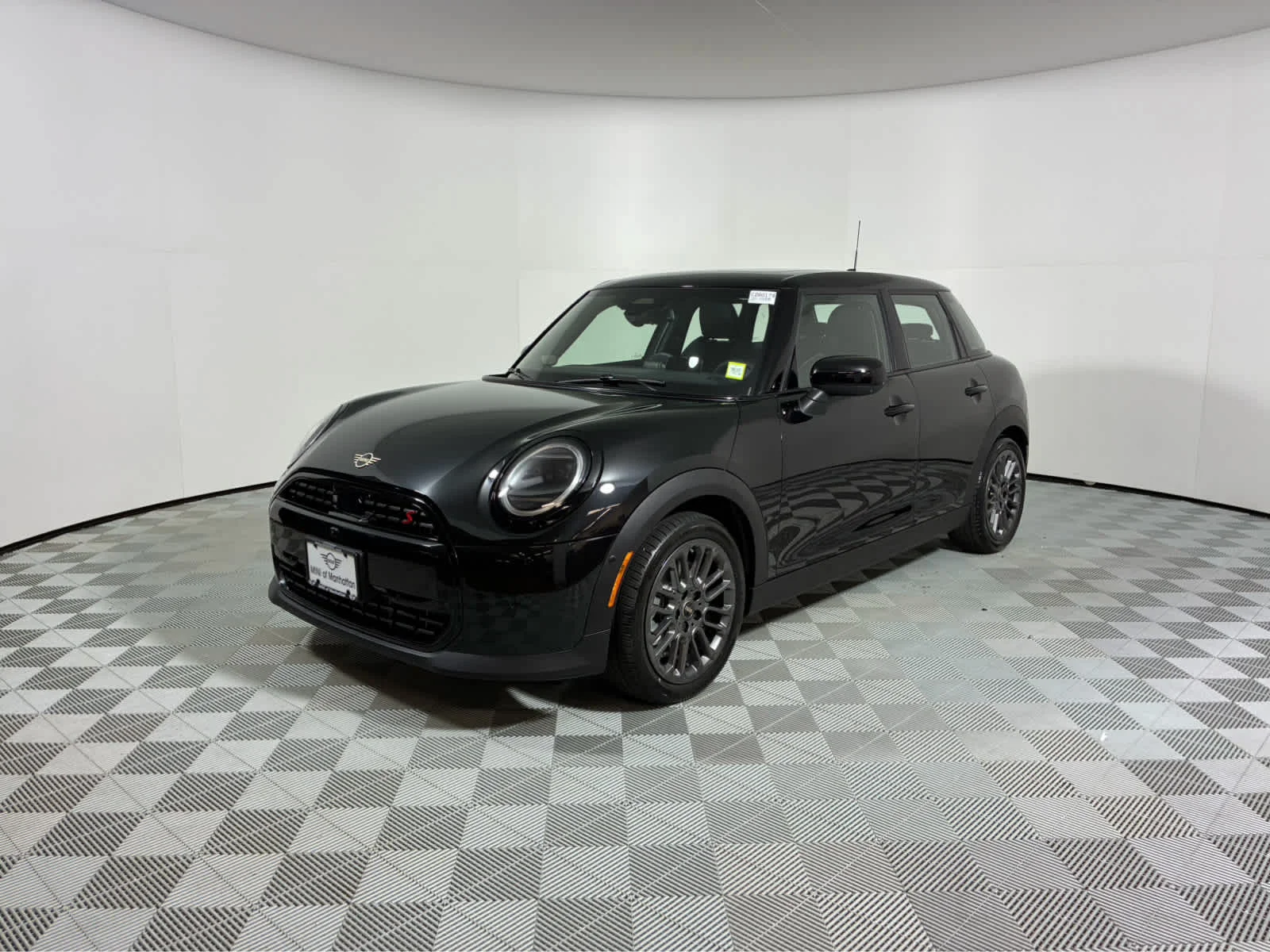 2026 MINI Hardtop 4 Door S - Photo 7