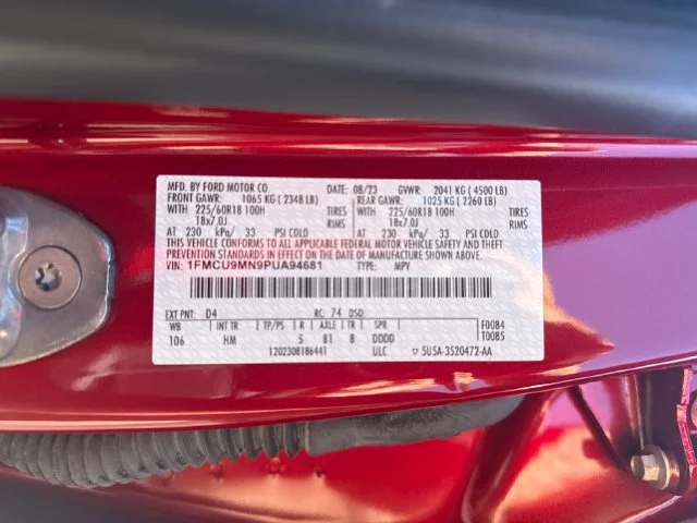 Used 2023 Rapid Red Metallic Tinted Clearcoat Ford ST-Line image 28