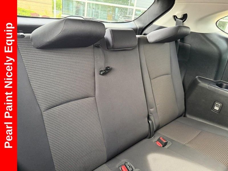 Used 2023 Pearl Toyota LE image 13