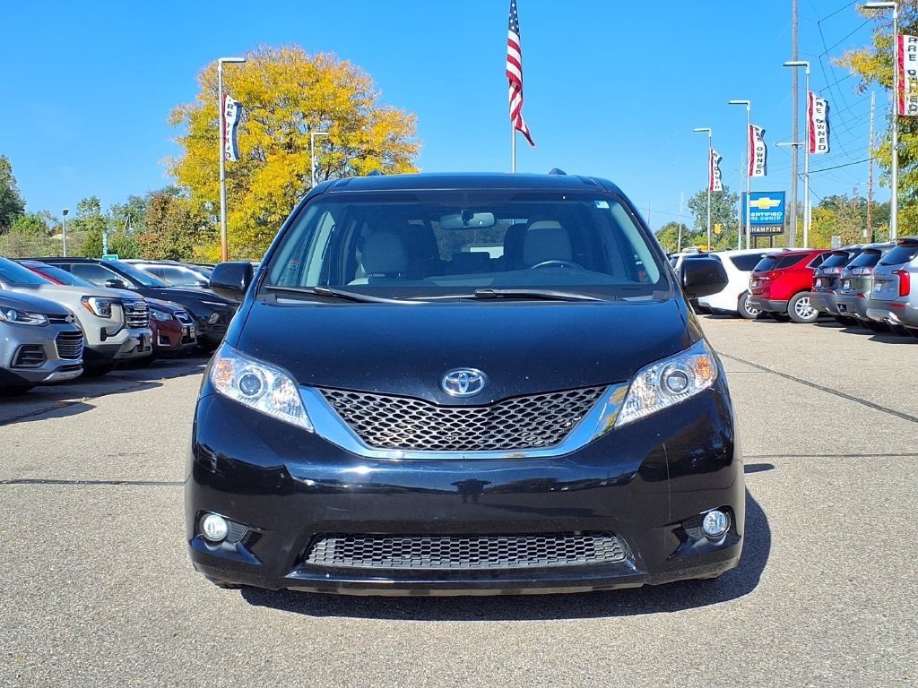 Used 2015 Toyota Sienna XLE with VIN 5TDYK3DC9FS629233 for sale in Howell, MI