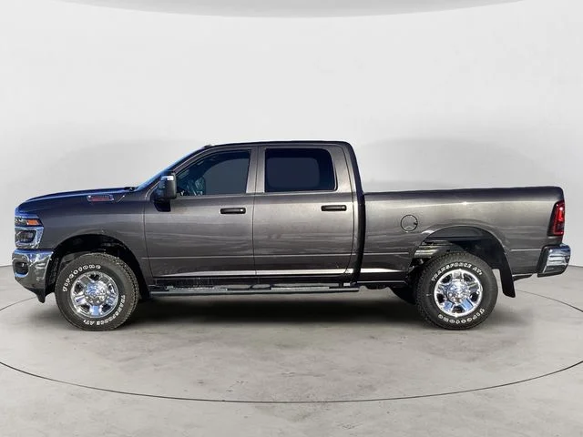 New 2026 Crystal Metallic Ram TRADESMAN CREW CAB 4X4 6