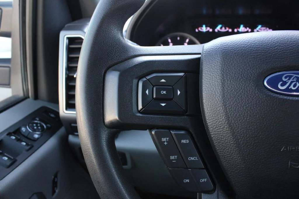 Used 2019 Gray Ford XLT image 11