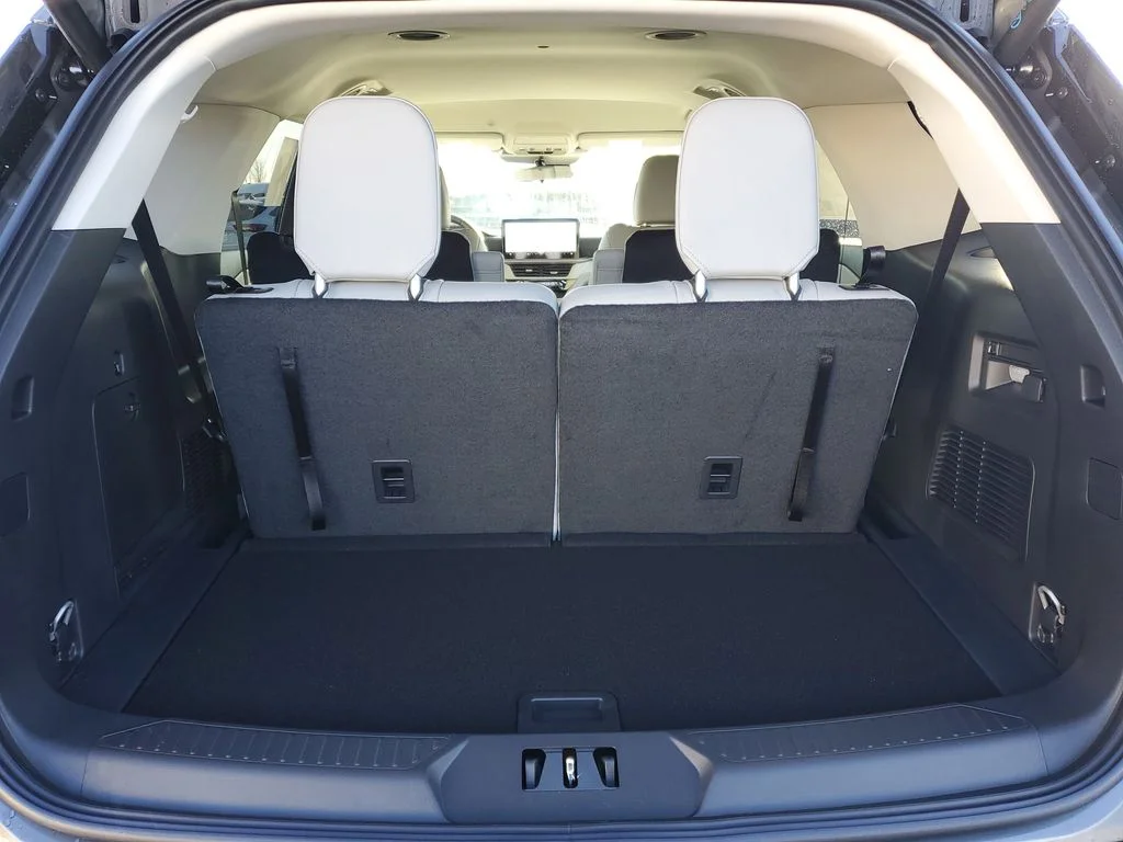 2026 Ford Explorer Active - Photo 27