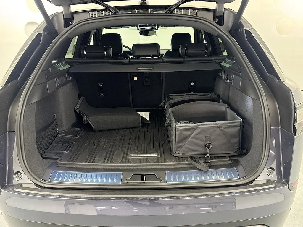 New 2026 Varesine Blue Land Rover Belgravia Edition image 27
