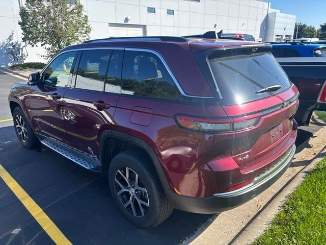 Certified Used 2023 Red Jeep Limited image 3
