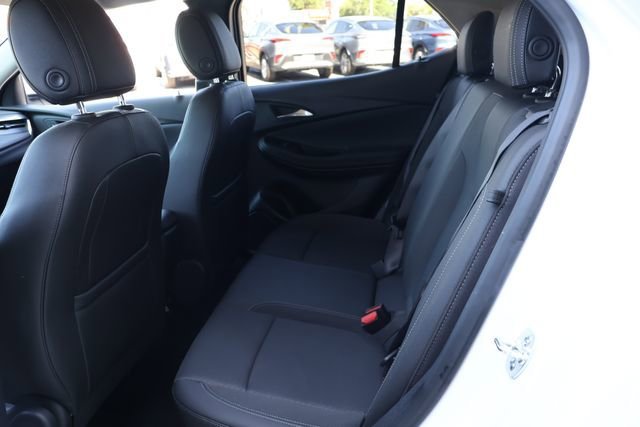 Used 2025 Summit White Buick Preferred image 16