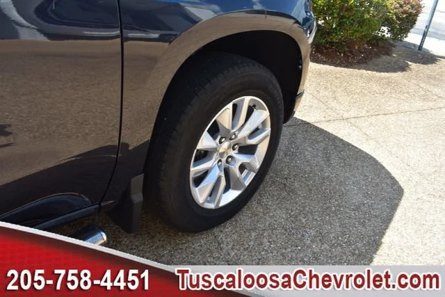 Used 2023 DARK ASH METALLIC Chevrolet Custom image 14