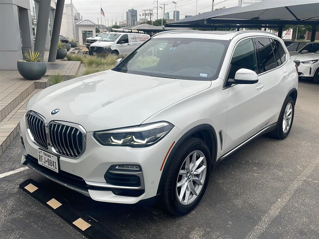 2021 BMW X5 xDrive40i's photo