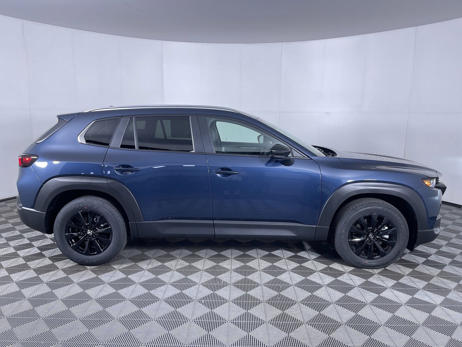 2025 Mazda CX-50 Premium - Photo 10