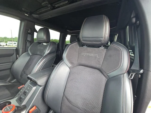 Used 2023 White Ford Raptor image 24