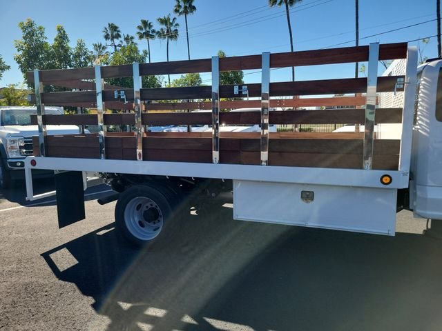 New 2026 Oxford White Ford F-450® XL image 15
