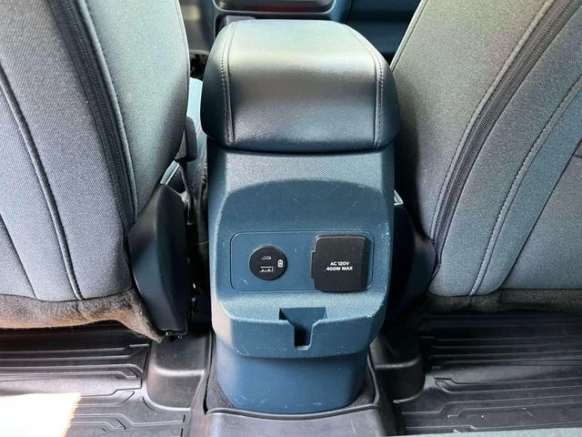 Used 2022 Cactus Ford XLT image 16