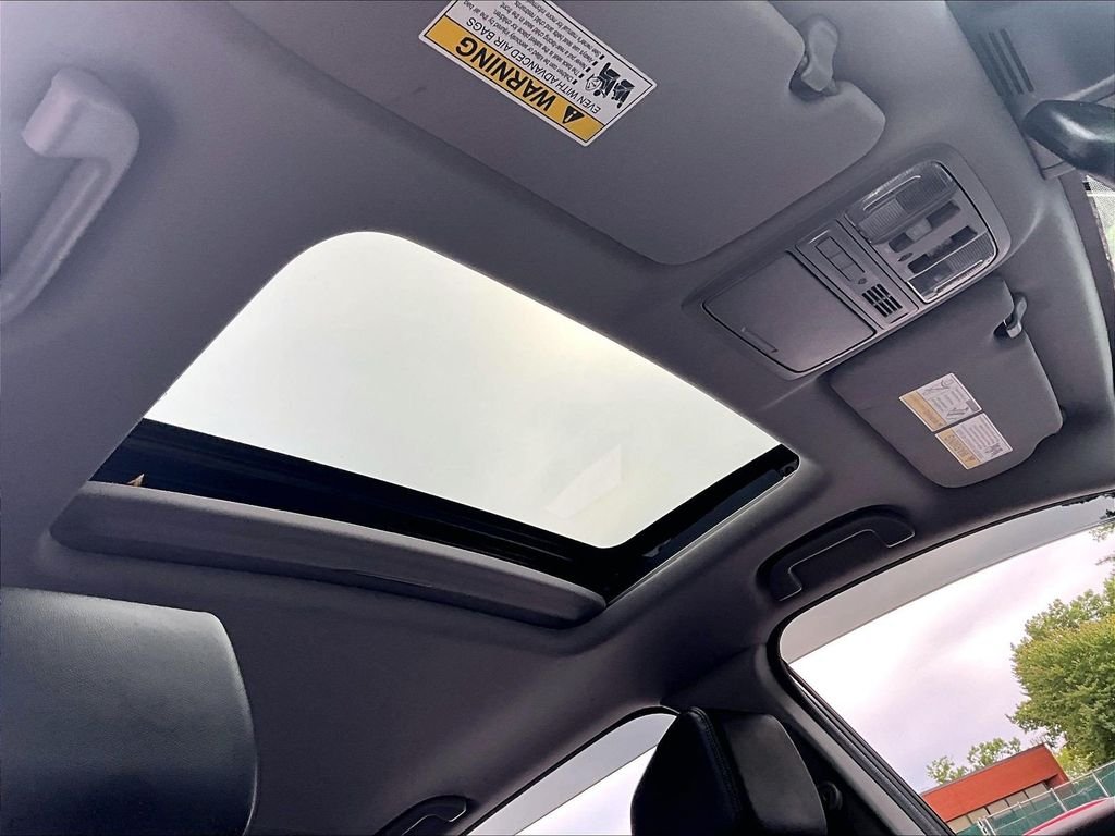 Used 2022 Gray Honda EX-L image 22