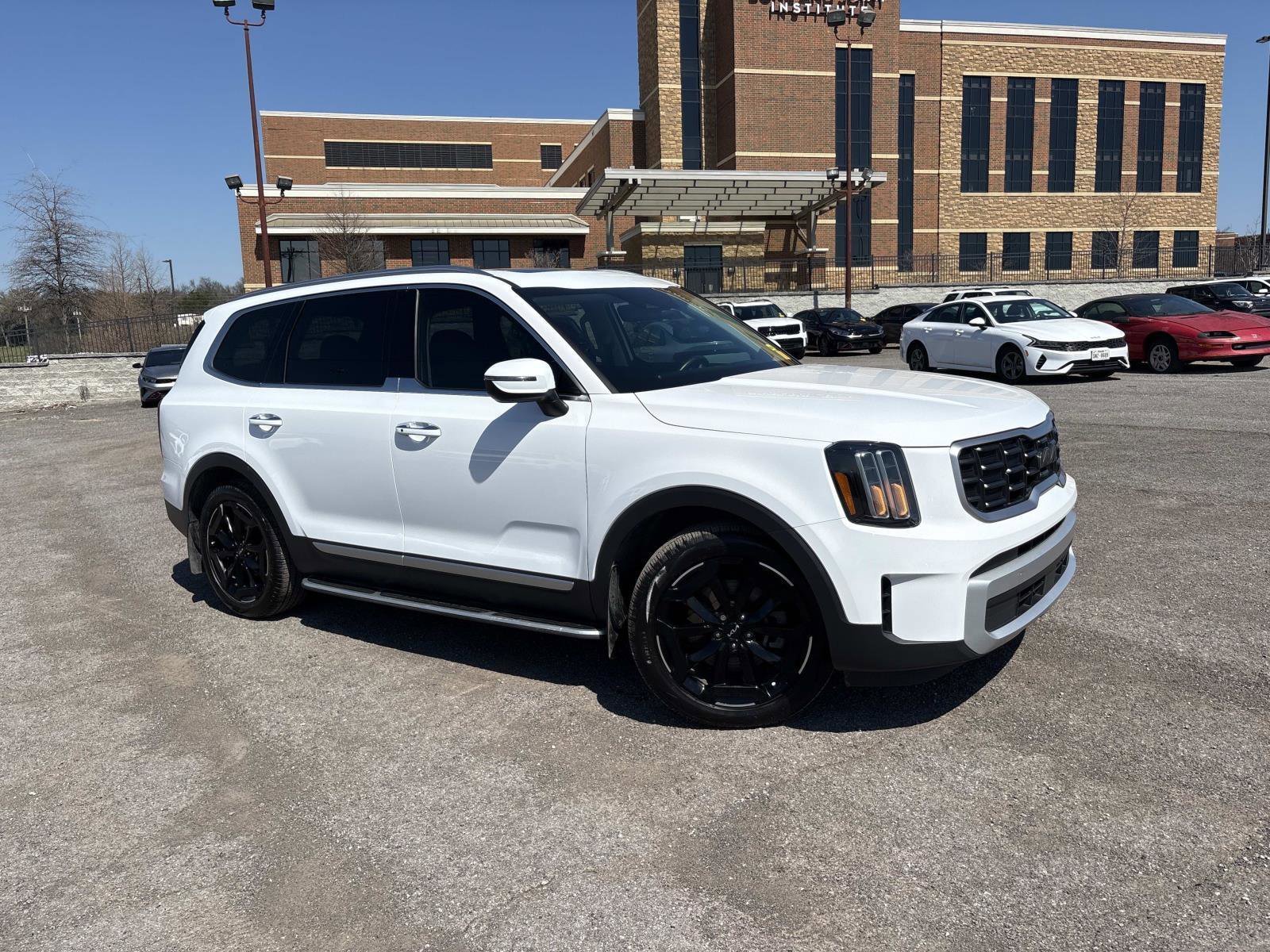 2024 Kia Telluride S AWD's photo