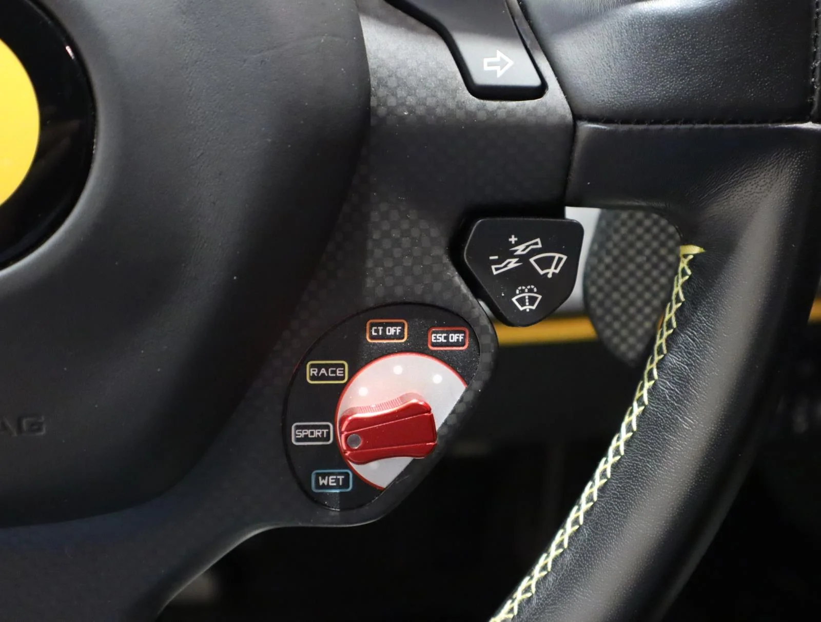 Used 2019 Giallo Modena Ferrari Coupe image 33