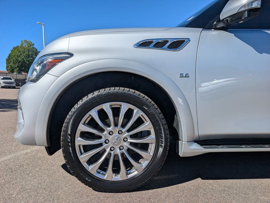 Used 2017 Silver INFINITI Base image 11